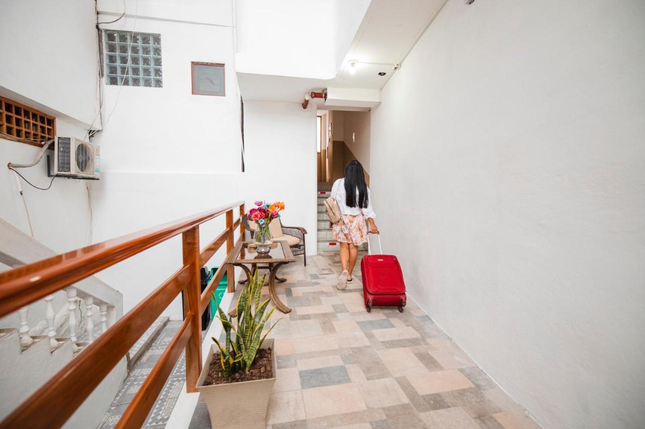 بويرتو أيورا Hostal Gardner Galapagos المظهر الخارجي الصورة